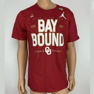 The Nike Tee Oklahoma Sooners Athletic Cut Tee